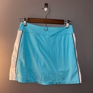Danskin Now Blue skort